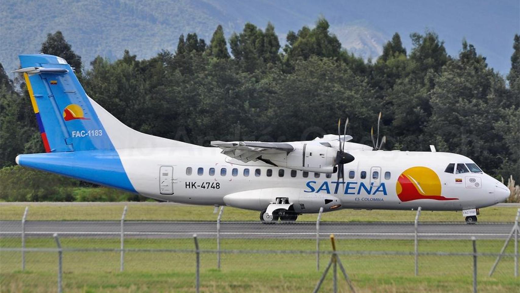 Un avión con quince pasajeros a bordo de la compañía estatal colombiana Satena desaparece en el noreste del país