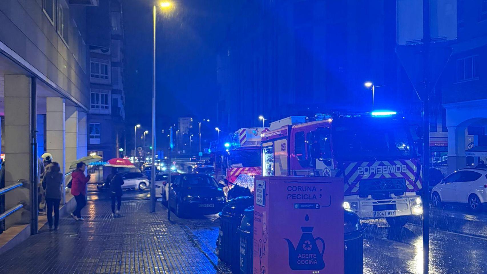 Bomberos en Matogrande