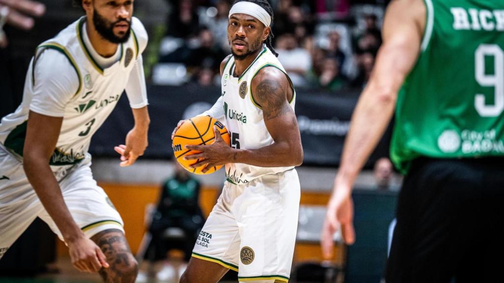 Kendrick Perry durante el Joventut vs. Unicaja de la BCL