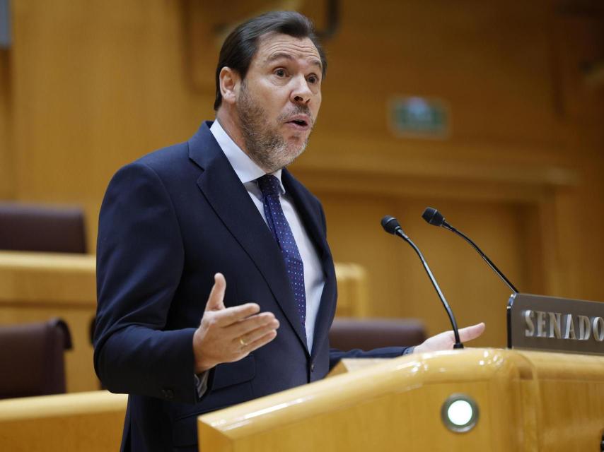 El ministro de Transportes, Óscar Puente, este jueves durante su comparecencia en el Senado.