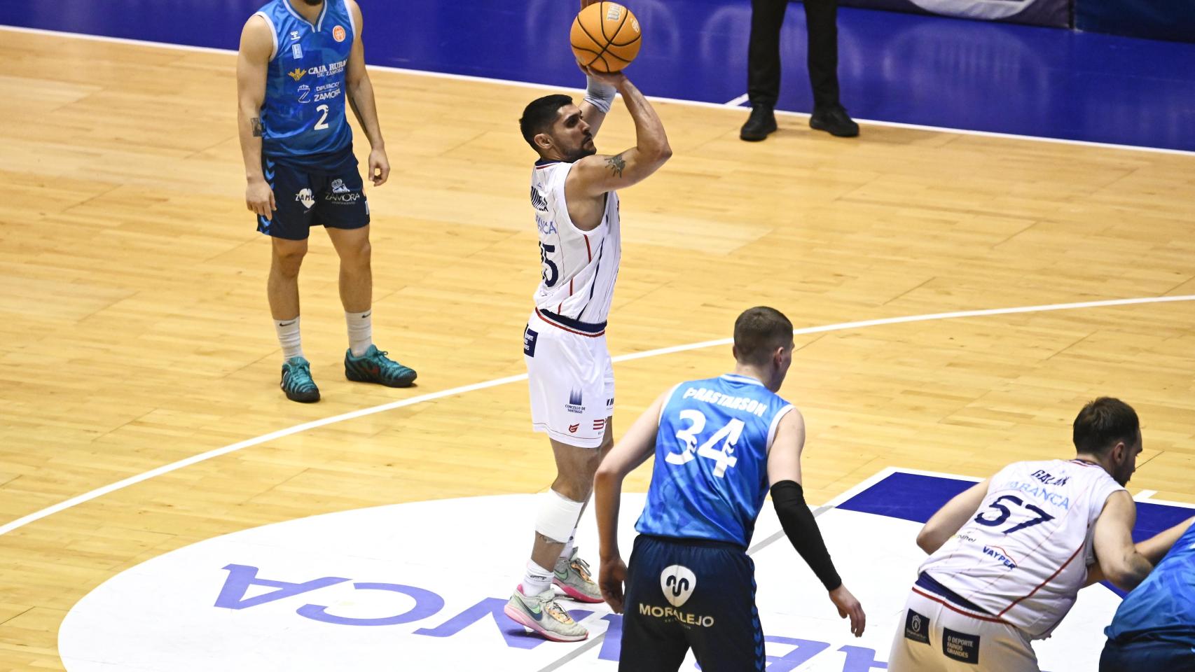 Sergi Quintela, jugador del Obradoiro: Intentaremos volver a encadenar victorias