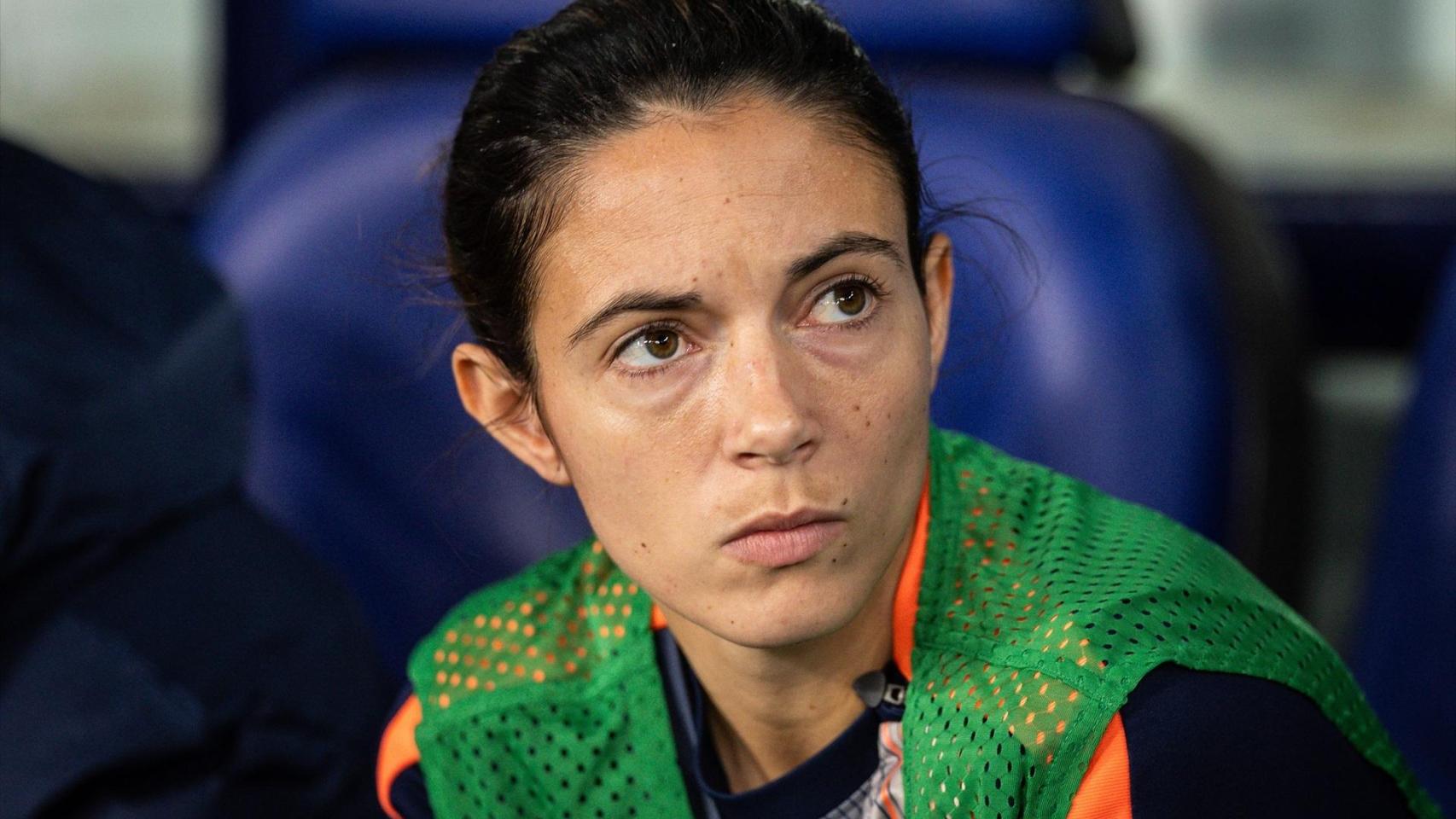 Aitana Bonmatí, en el banquillo