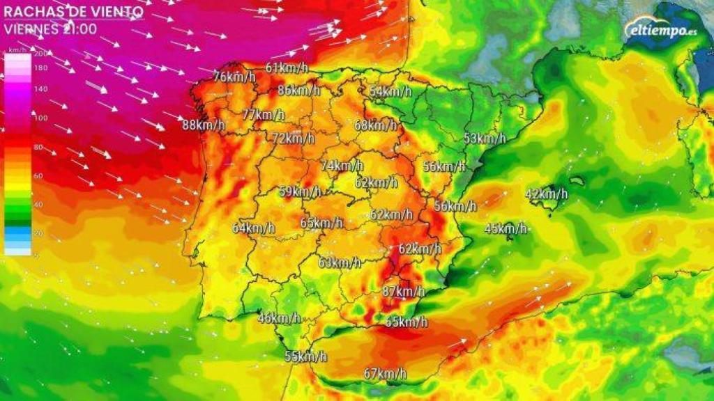 Continúan las fuertes rachas de viento en amplias regiones durante el viernes