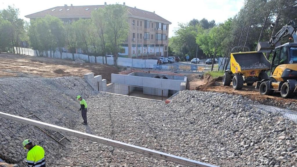 Trabajos en el arenero de Azucaica durante la primera fase de las obras.