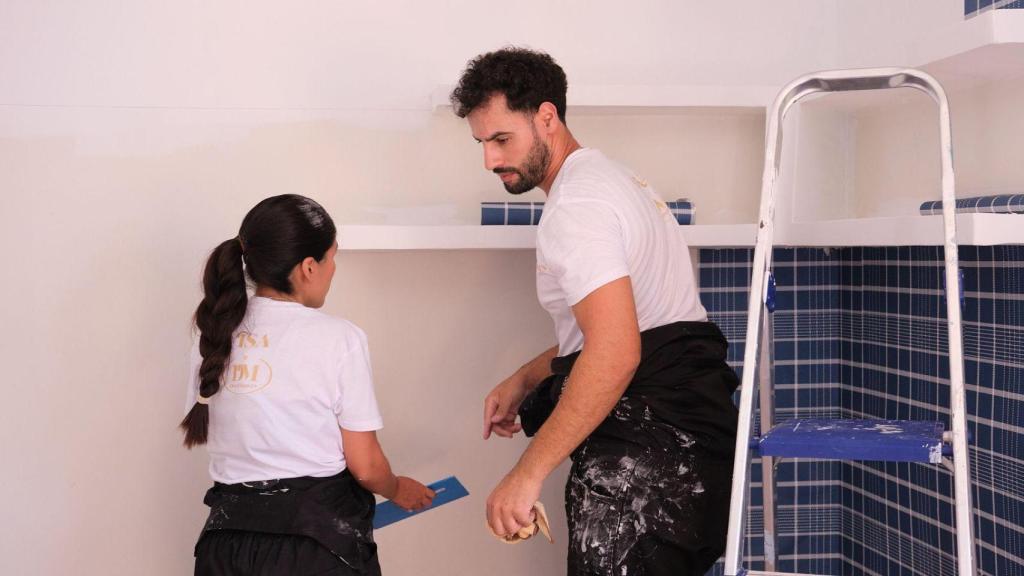 Isa Pantoja y Asraf Beno forman pareja en 'DecoMasters'.