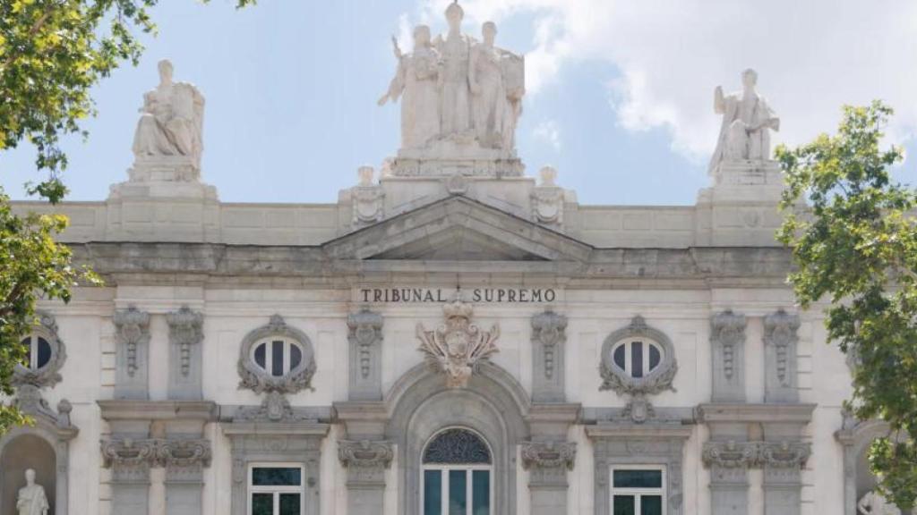 Fachada del Tribunal Supremo,
