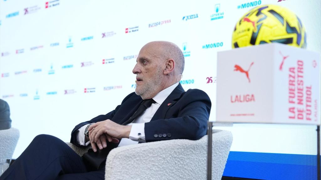 Javier Tebas, presidente de LaLiga, durante un desayuno informativo