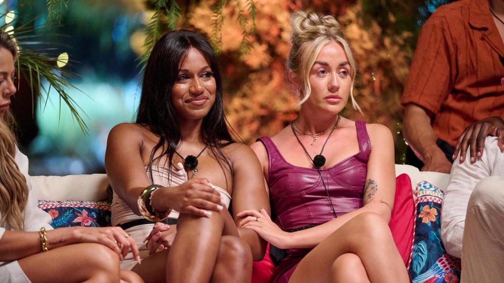 Dos concursantes de 'The Honesty Box' de Channel 4.