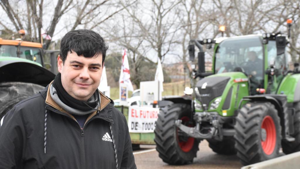 David Garrido, agricultor de la Mudarra y secretario provincial de COAG Valladolid, en la tractorada de este pasado jueves