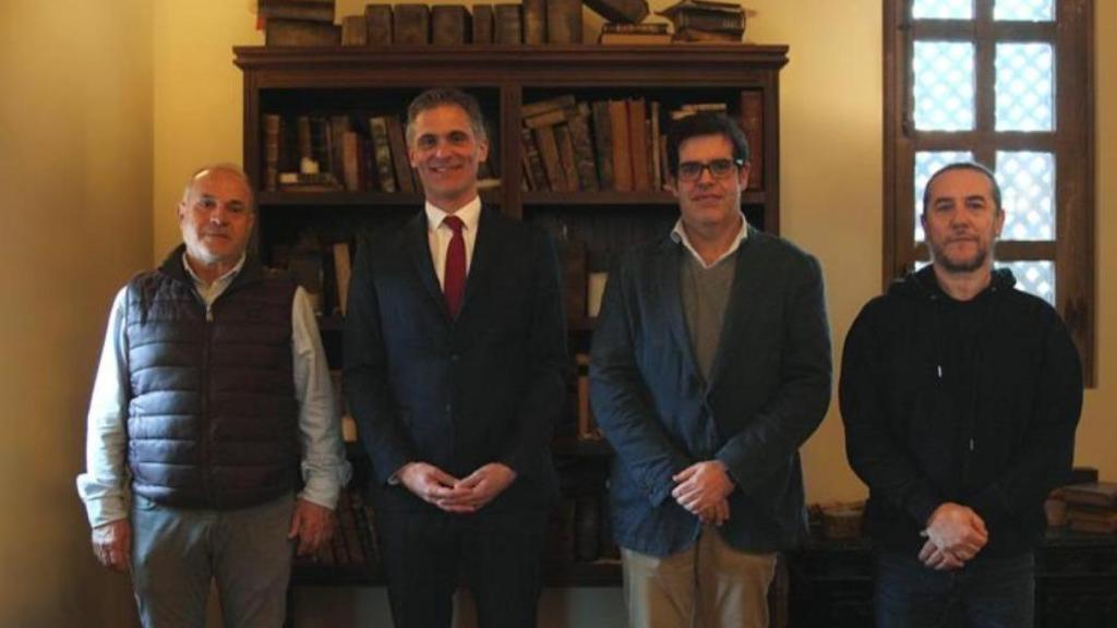 Firma del nuevo convenio colectivo de Puy du Fou.