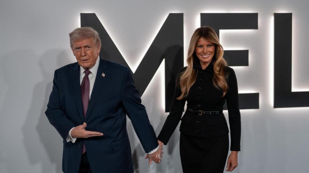 Melania y Donald Trump, en la presentación de su película documental en Washington.