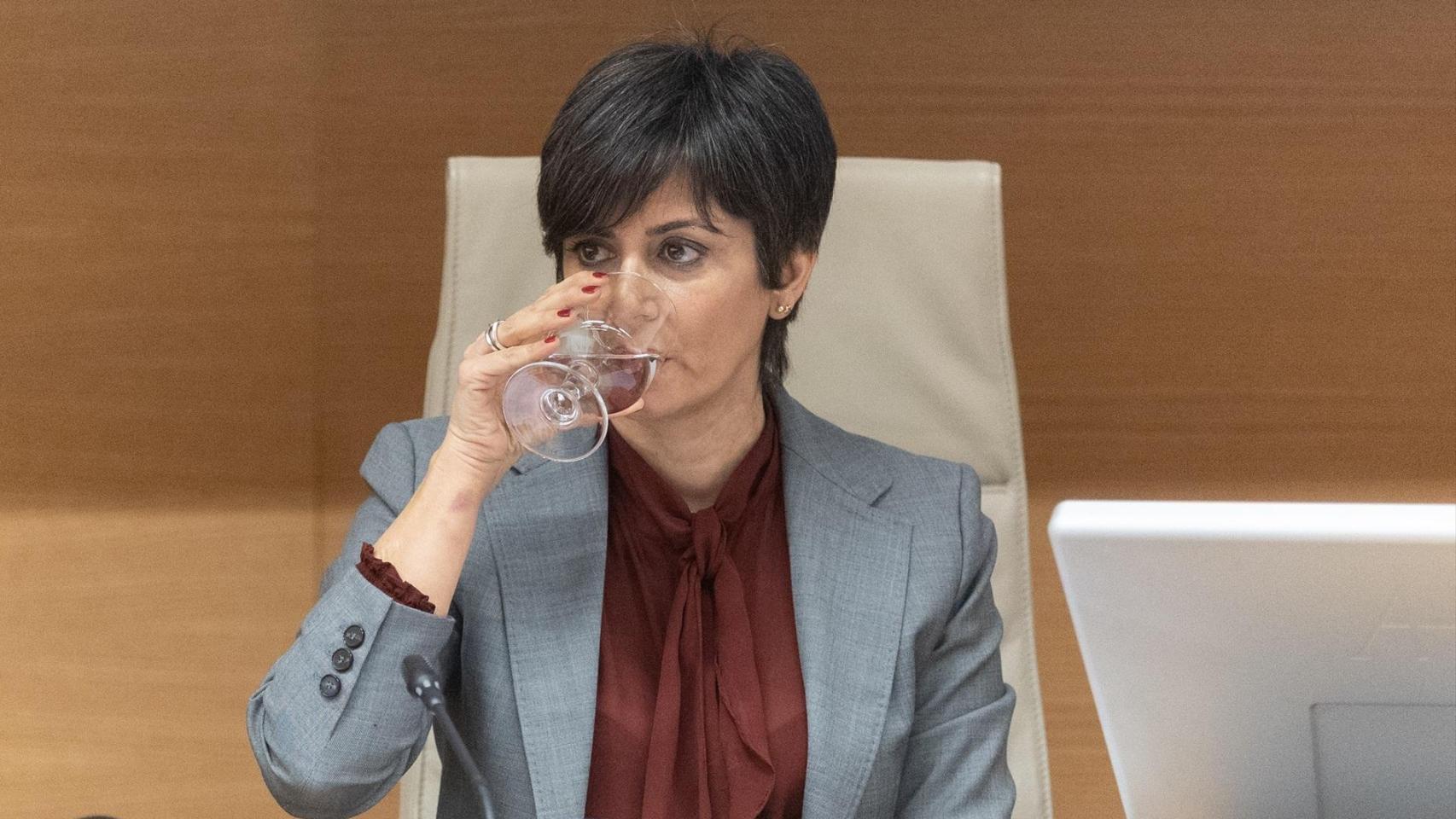 La ministra de Vivienda y Agenda Urbana, Isabel Rodríguez, comparece ante la Comisión de Vivienda y Agenda Urbana.