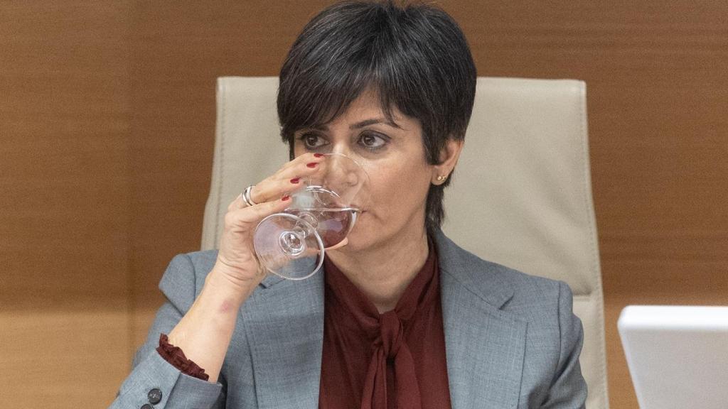 La ministra de Vivienda y Agenda Urbana, Isabel Rodríguez, comparece ante la Comisión de Vivienda y Agenda Urbana.