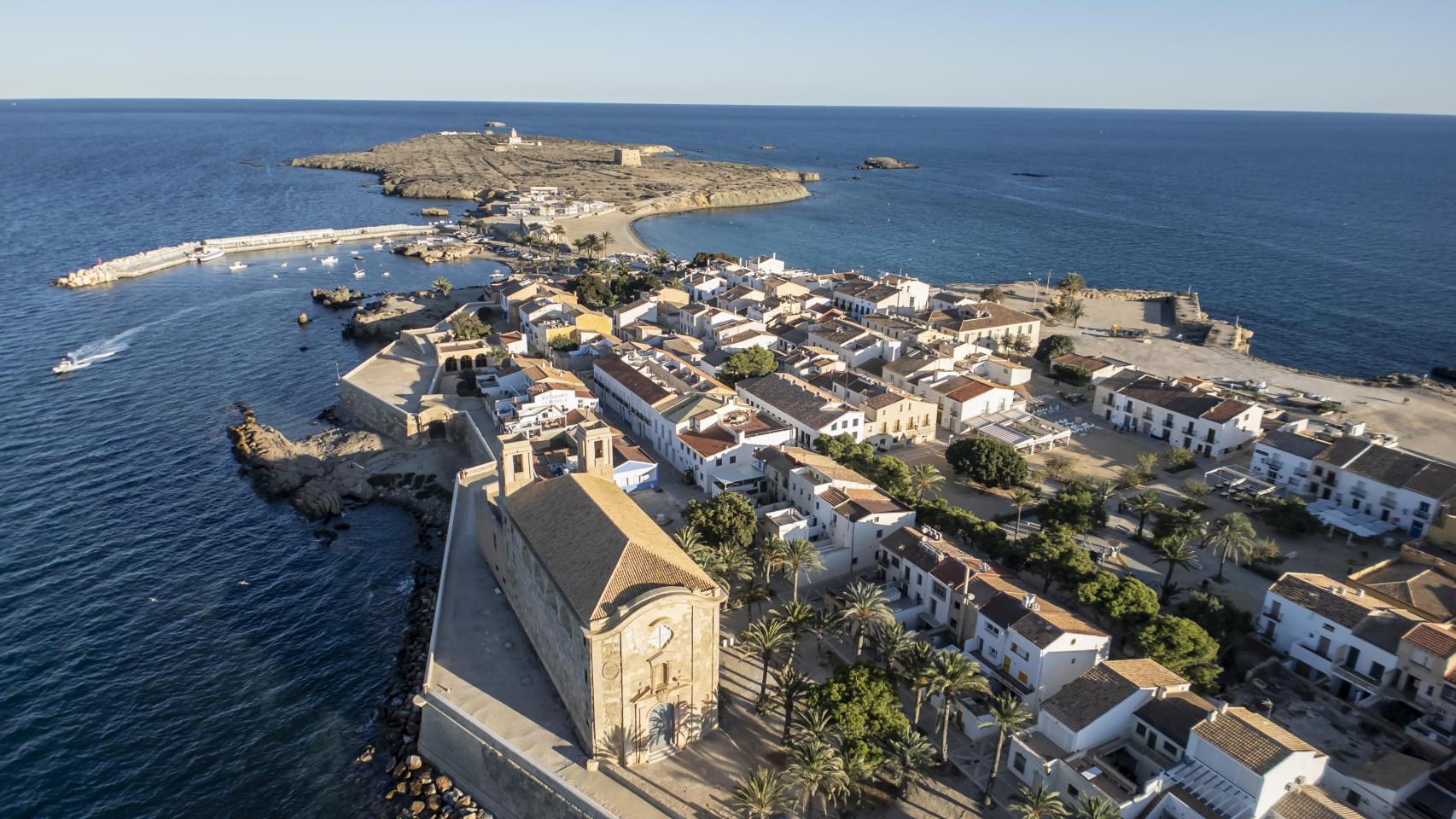 Isla de Tabarca, uno de los grandes iconos turísticos de la ciudad de Alicante.