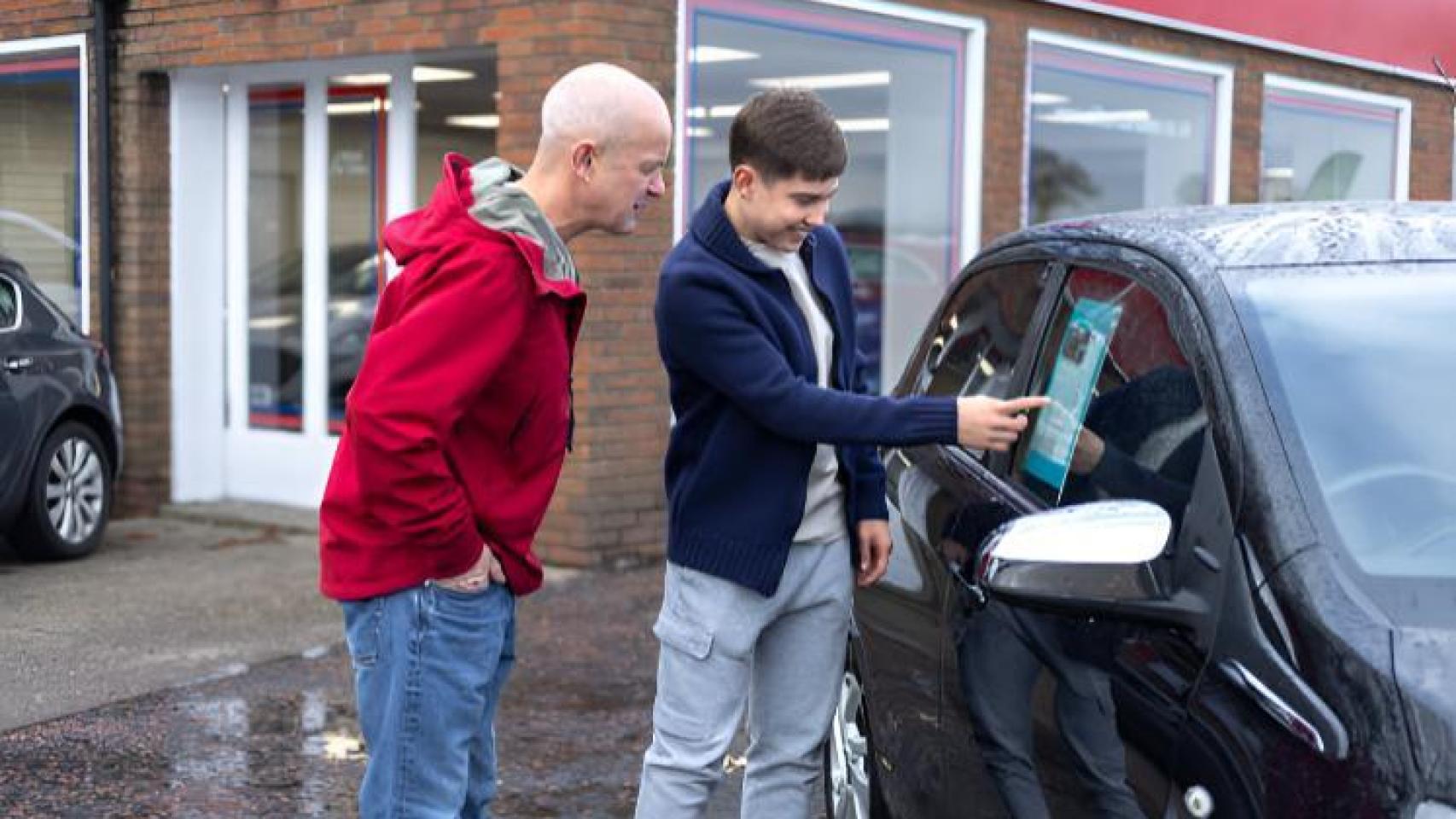 Venta de un coche de segunda mano.