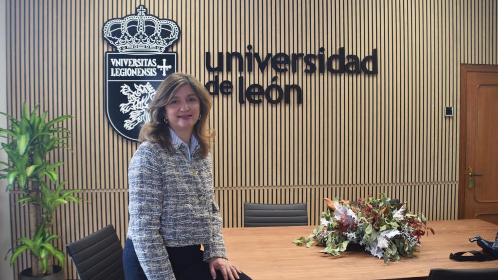 La rectora de la Universidad de León, Nuria González, durante la entrevista con EL ESPAÑOL de Castilla y León