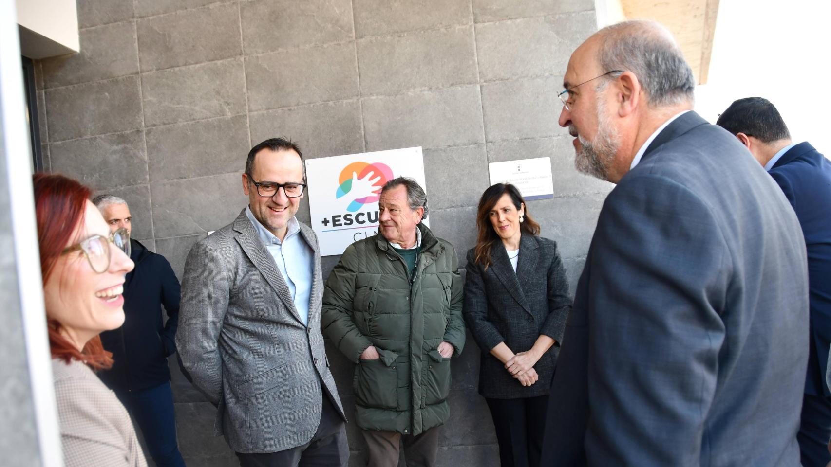 Visita de Martínez Guijarro a la nueva Escuela Infantil de Valdeganga (Albacete). Foto: JCCM.