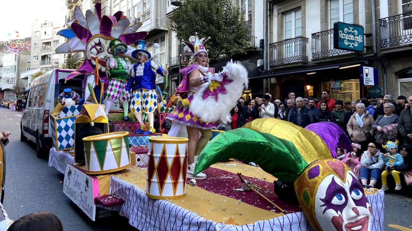 La asociación cultural Mar de Fondo en el Carnaval de Santiago de 2025