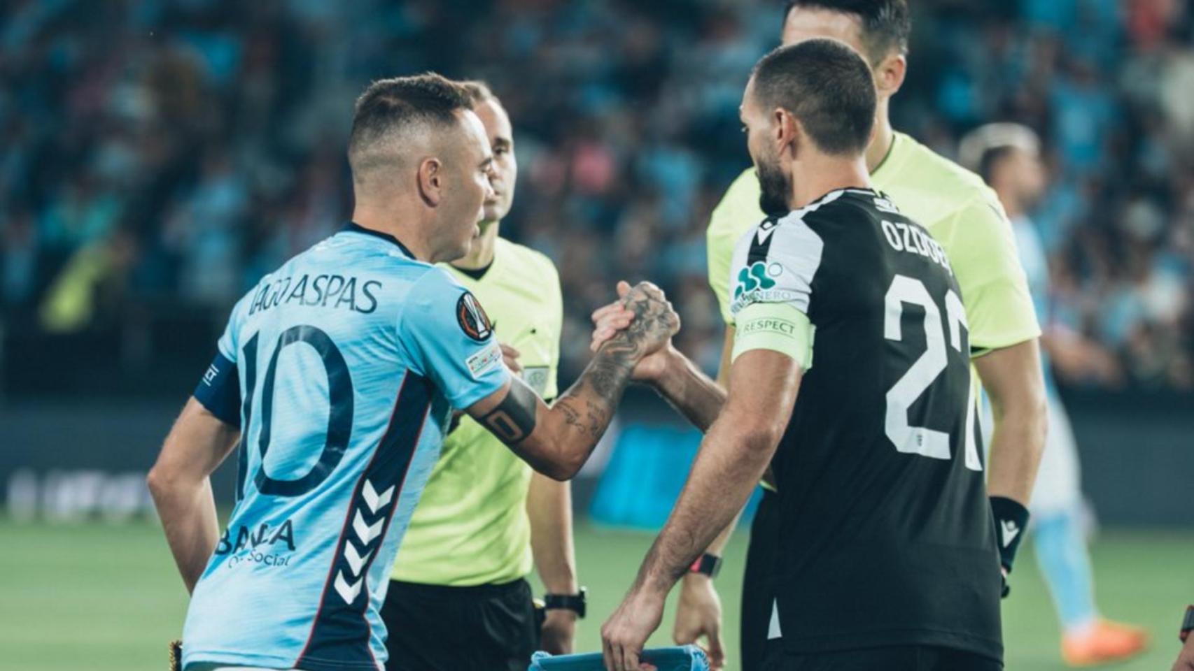 Iago Aspas y Ozdoev en el partido disputado en Balaídos en octubre de 2025.