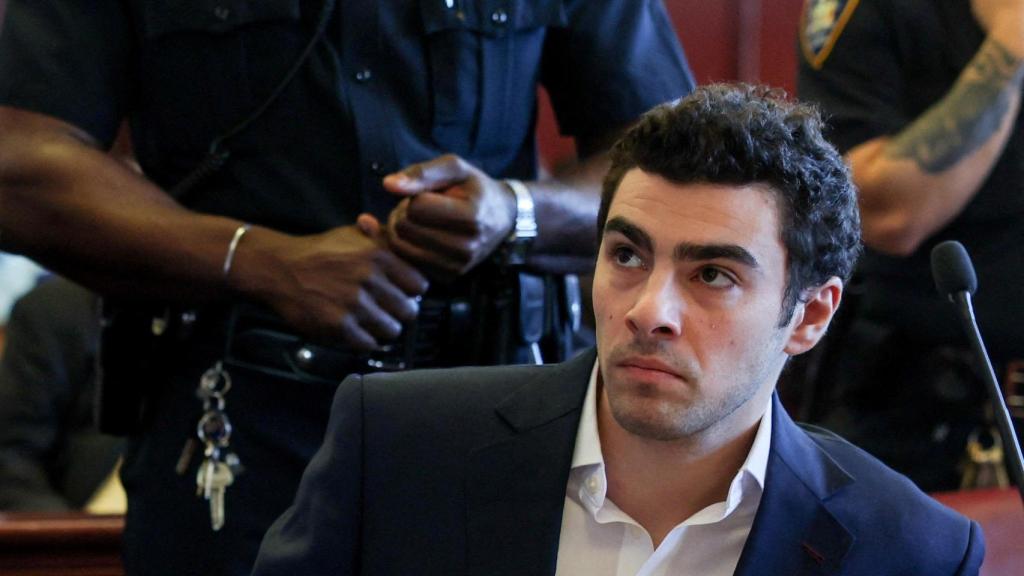 Luigi Mangione durante una audiencia  en el caso de asesinato del director ejecutivo de UnitedHealthcare, Brian Thompson, en la Corte Suprema de Manhattan en Nueva York, EEUU, el pasado 18 de diciembre.