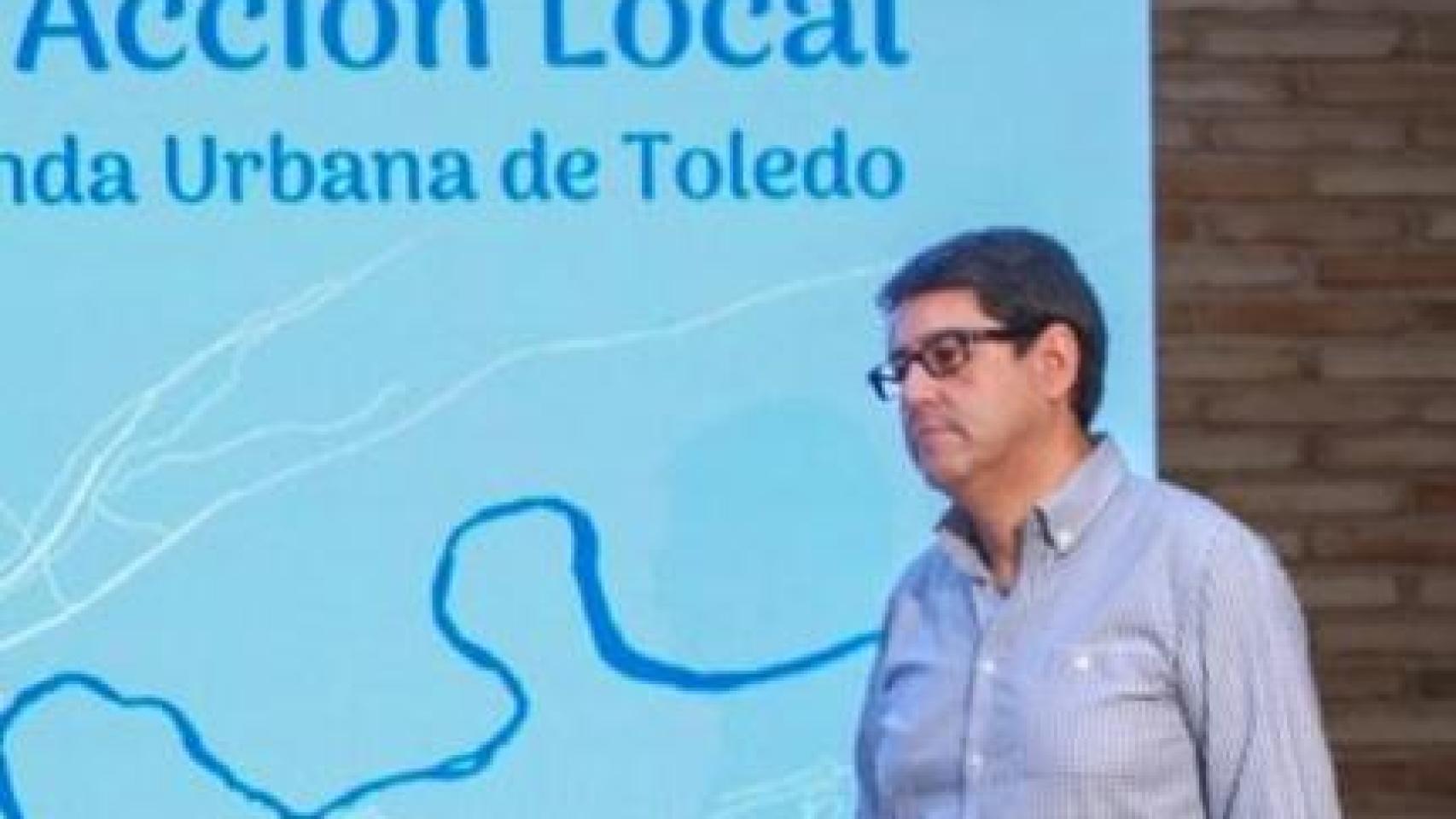 Luis Enrique Espinoza, en una imagen de archivo en el Ayuntamiento de Toledo.