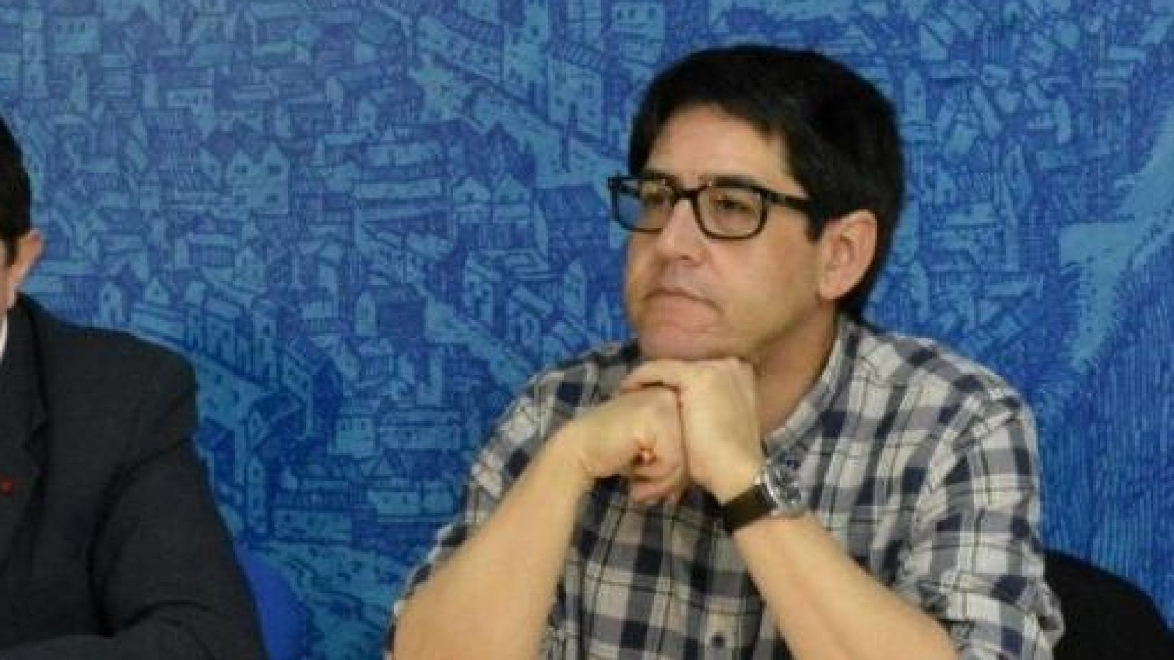 Luis Enrique Espinoza, en una imagen de archivo en el Ayuntamiento de Toledo.erente de la EMV en Toledo de dejar el mismo cargo en Rivas por gestión opaca y cuentas embargadas