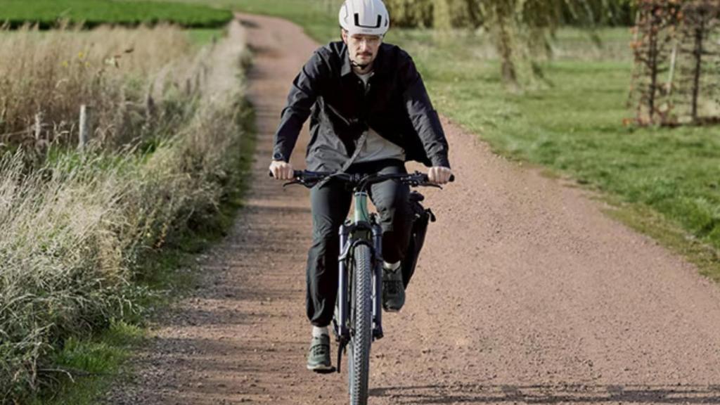 Bicicleta con el PD-EH510 de Shimano.