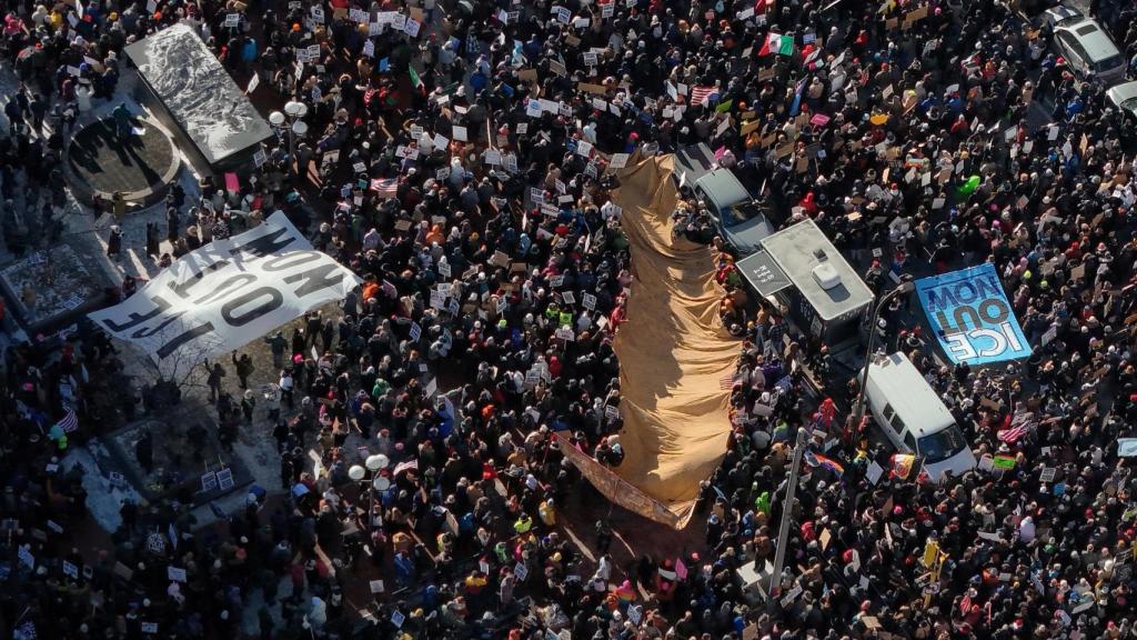Protesta en Mineápolis contra el ICE