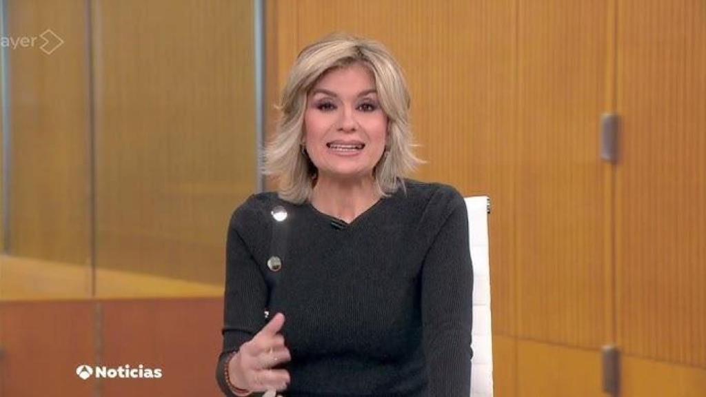 Sandra Golpe en 'Antena 3 Noticias 1'.