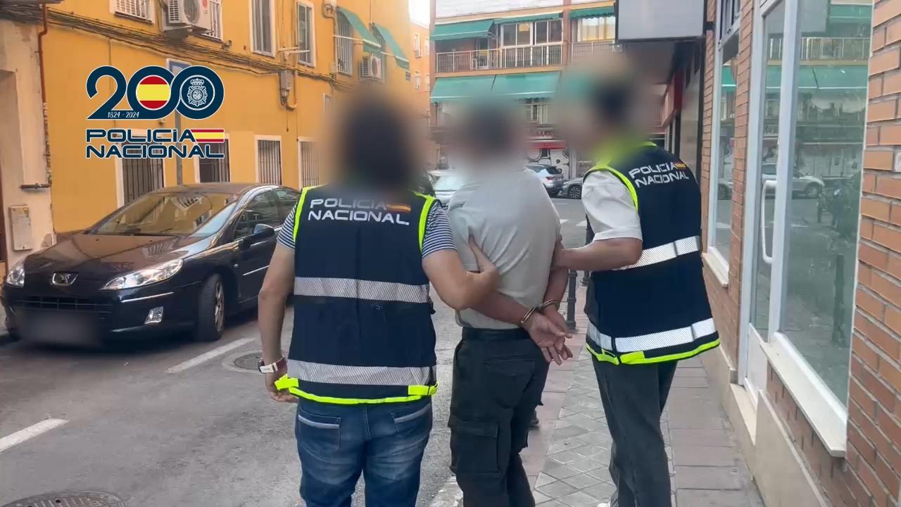 Cae un grupo criminal por hurtos en bancos y joyerías.