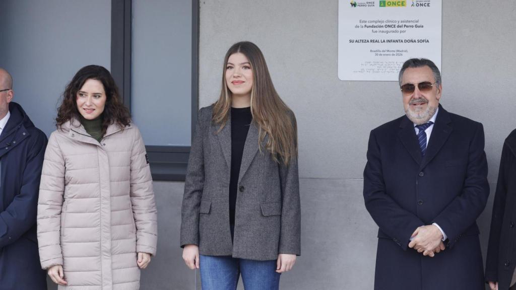 La infanta Sofía junto a la presidenta de la Comunidad de Madrid, Isabel Díaz Ayuso.