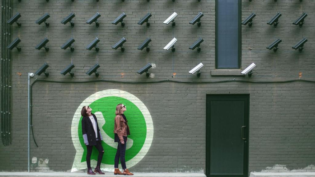 Fotomontaje inspirado en WhatsApp