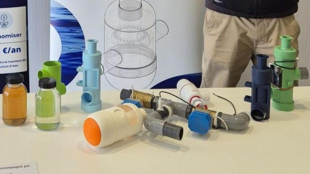 El sifón inteligente TriPhon expuesto en una feria.