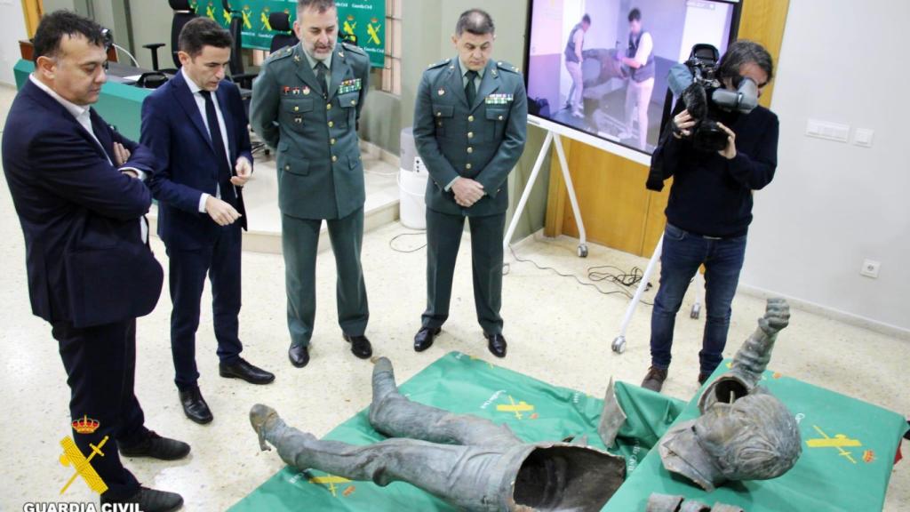 La estatua de Severiano Ballesteros ha sido troceada en más de 25 piezas.