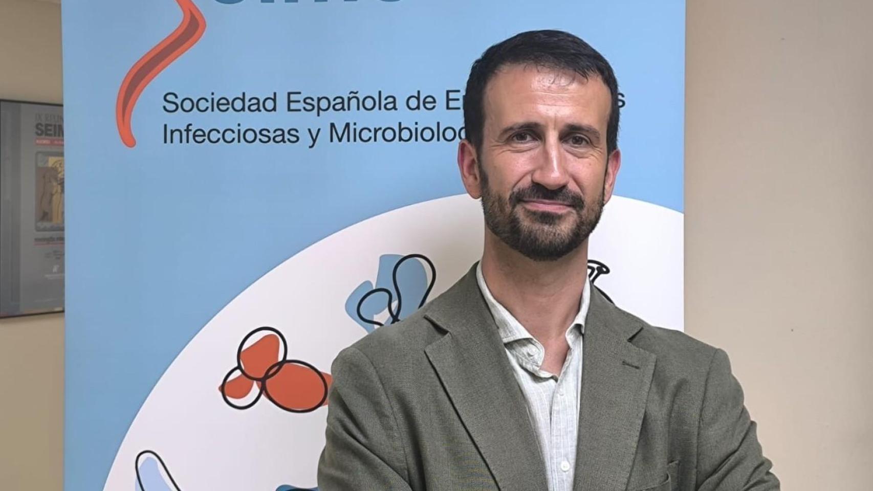 Javier Membrillo, presidente de la Sociedad de Enfermedades Infecciosas y Microbiología Clínica (SEIMC).