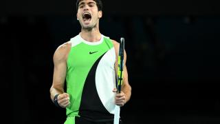 Alcaraz vence a Djokovic en el Open de Australia.