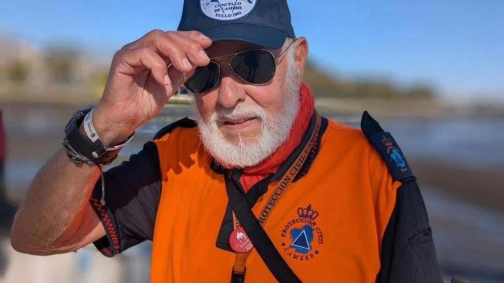 Manuel Vázquez López, voluntario de Protección Civil de Cambre