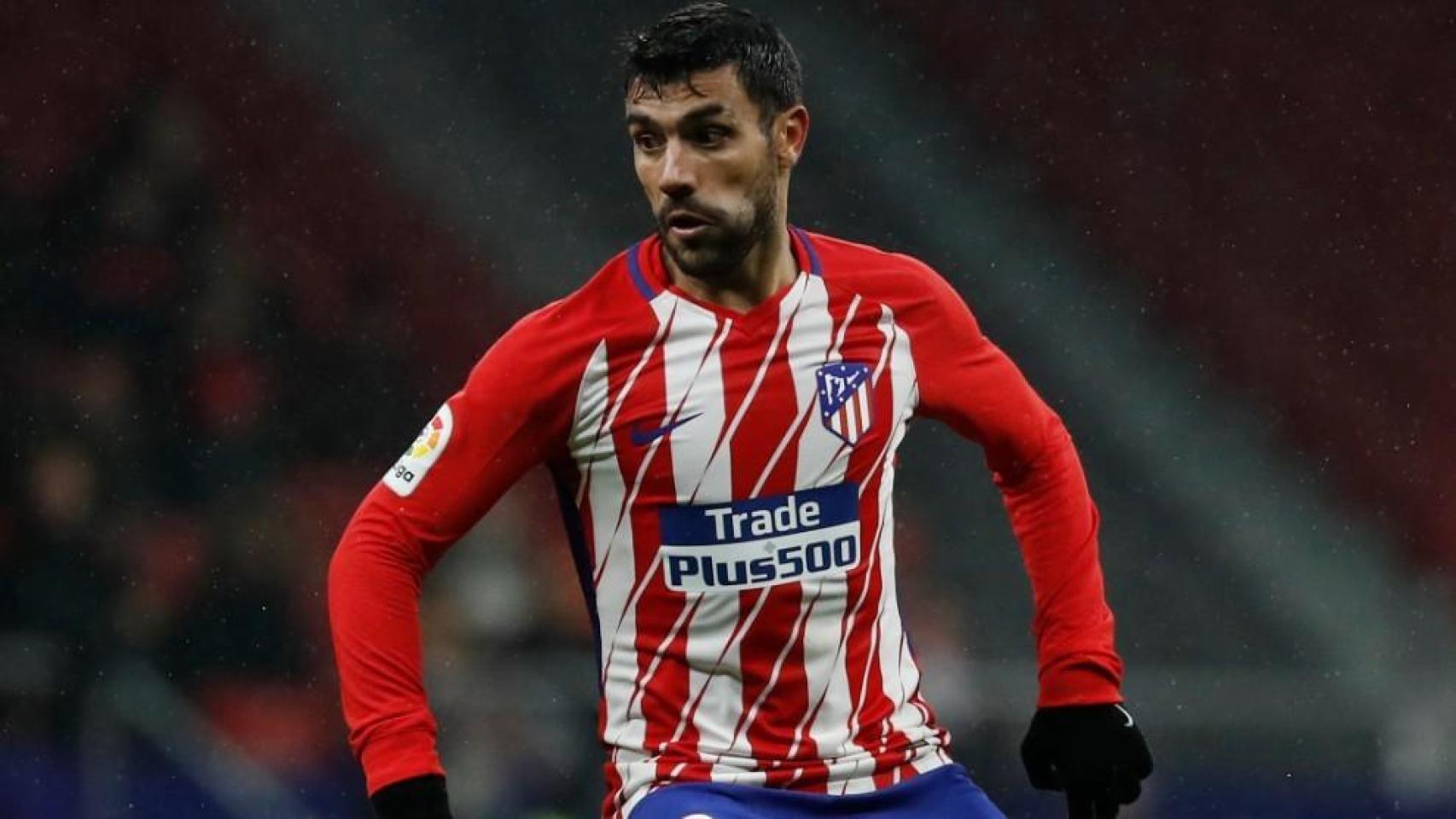 Augusto Fernández, durante su etapa contra el Atlético.