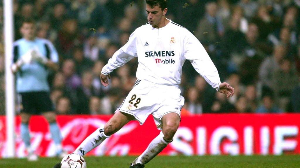 Paco Pavón, durante un partido contra el Real Madrid.