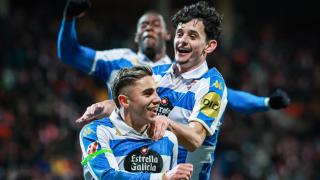 Yeremay, Patiño y Bil celebran el gol del Dépor frente a la Cultural.