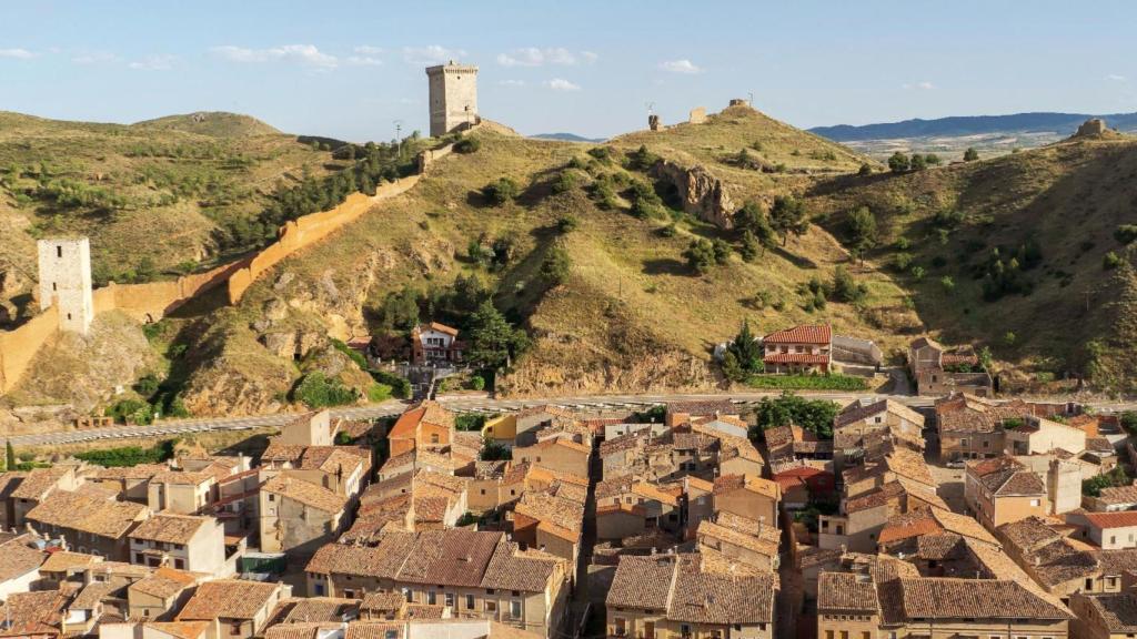 Vistas de Daroca y de su muralla