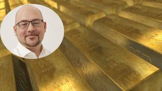 Montaje de Enrique García con lingotes de oro (Pixabay).