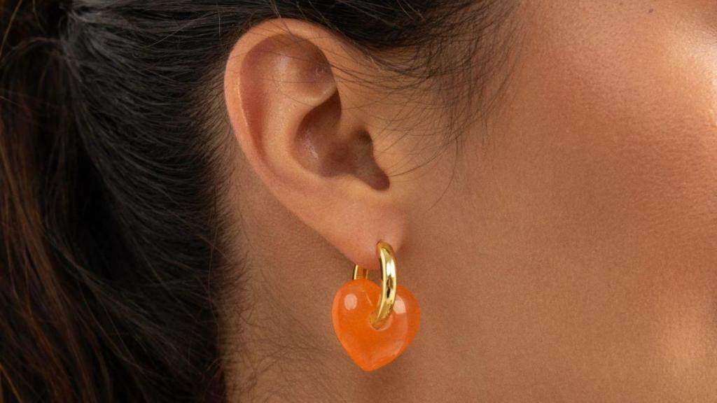 Esta marca española tiene los pendientes en tendencia para regalar a tu chica en San Valentín (y rebajados)