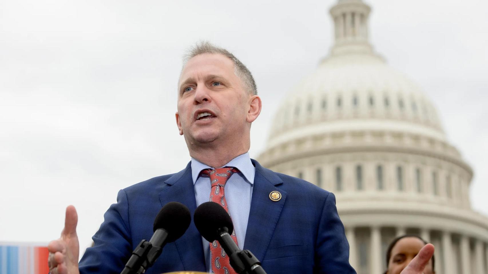 Sean Casten, representante del partido demócrata de EEUU