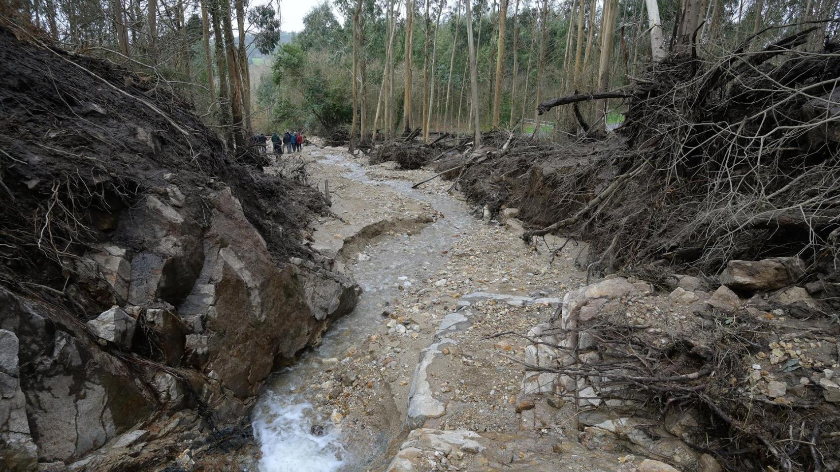 Rotura y desbordamiento de una antigua balsa minera en Monte Neme, a 31 de enero de 2026