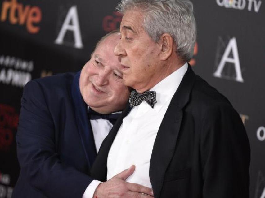 Esteso, abrazando a Pajares, en 2016, en Madrid.