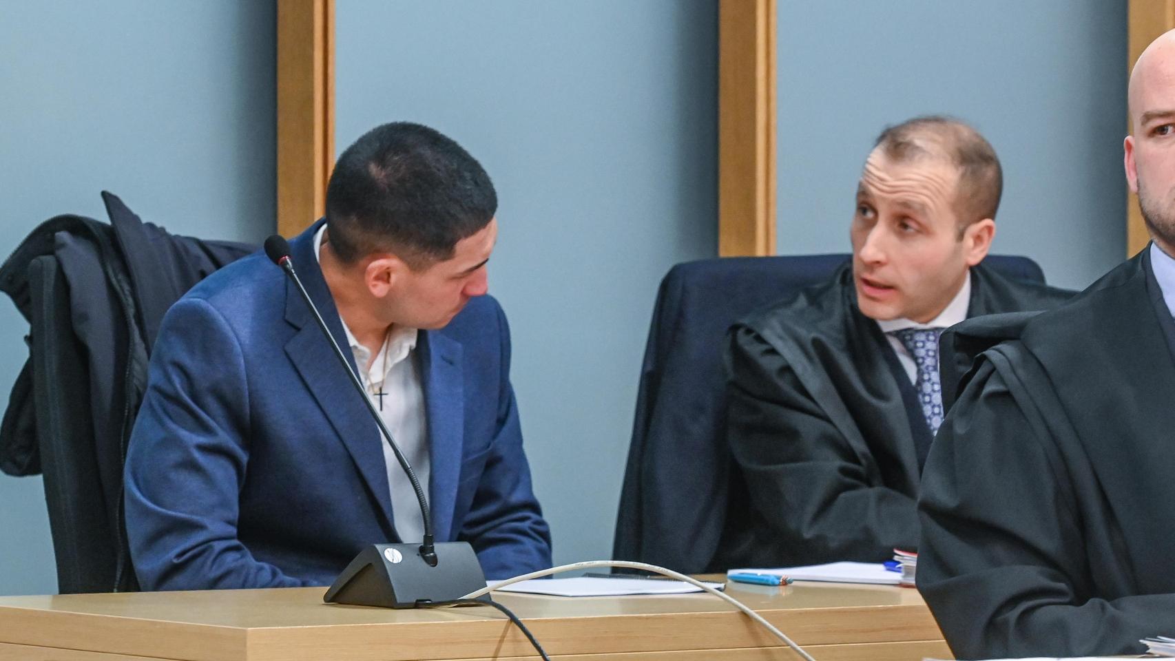 El acusado de acabar con la vida de Sergio Delgado de un puñetazo durante el juicio de hoy