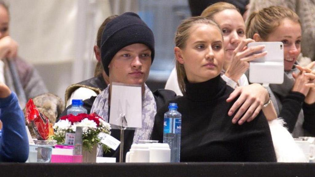 Marius Borg junto a su última pareja conocida, Linn Helena.