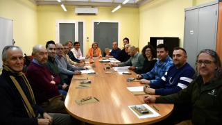 Reunión con los representantes de los pueblos implicados y la Federación de Montaña presidida por la diputada de Medio Ambiente, Marina García.