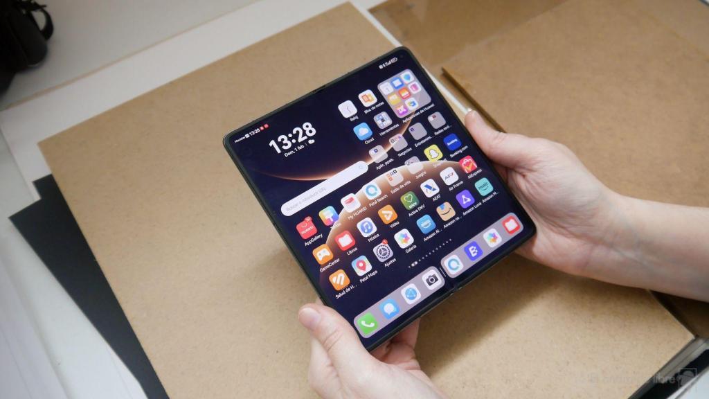 Escritorios del Huawei Mate X7